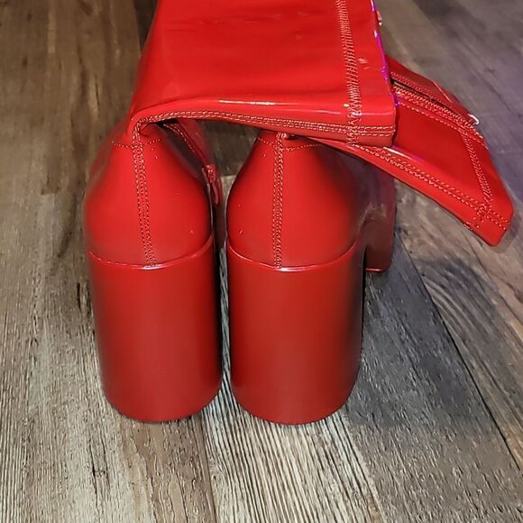 Red GoGo Platform Boots Women's Size 11 - Picture 4 of 11